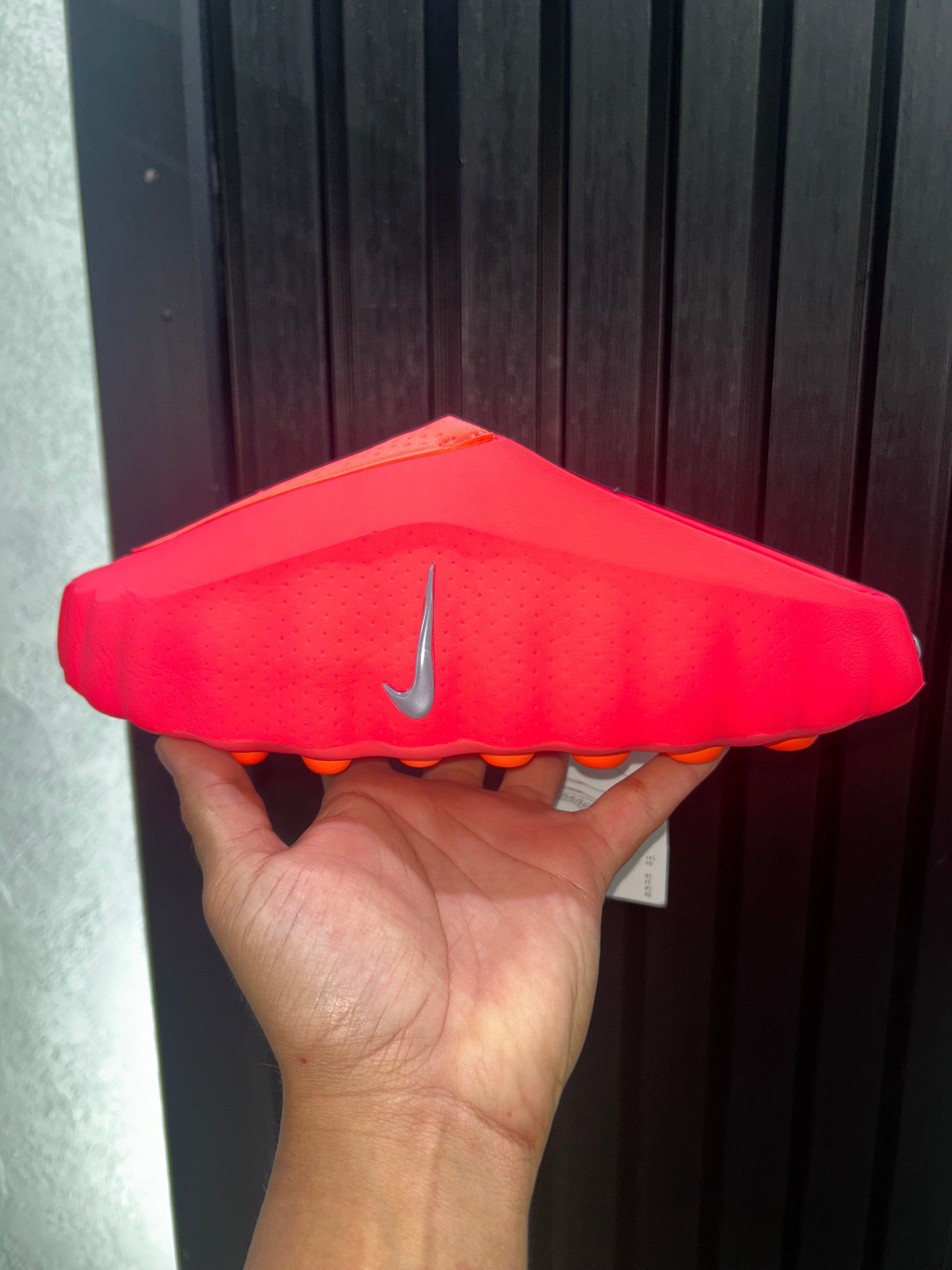 Nike mind 001 red October