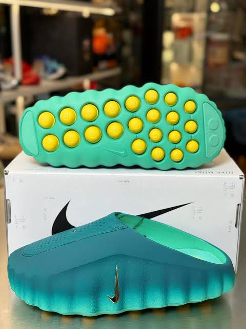 Nike mind 001 Teal Gradient